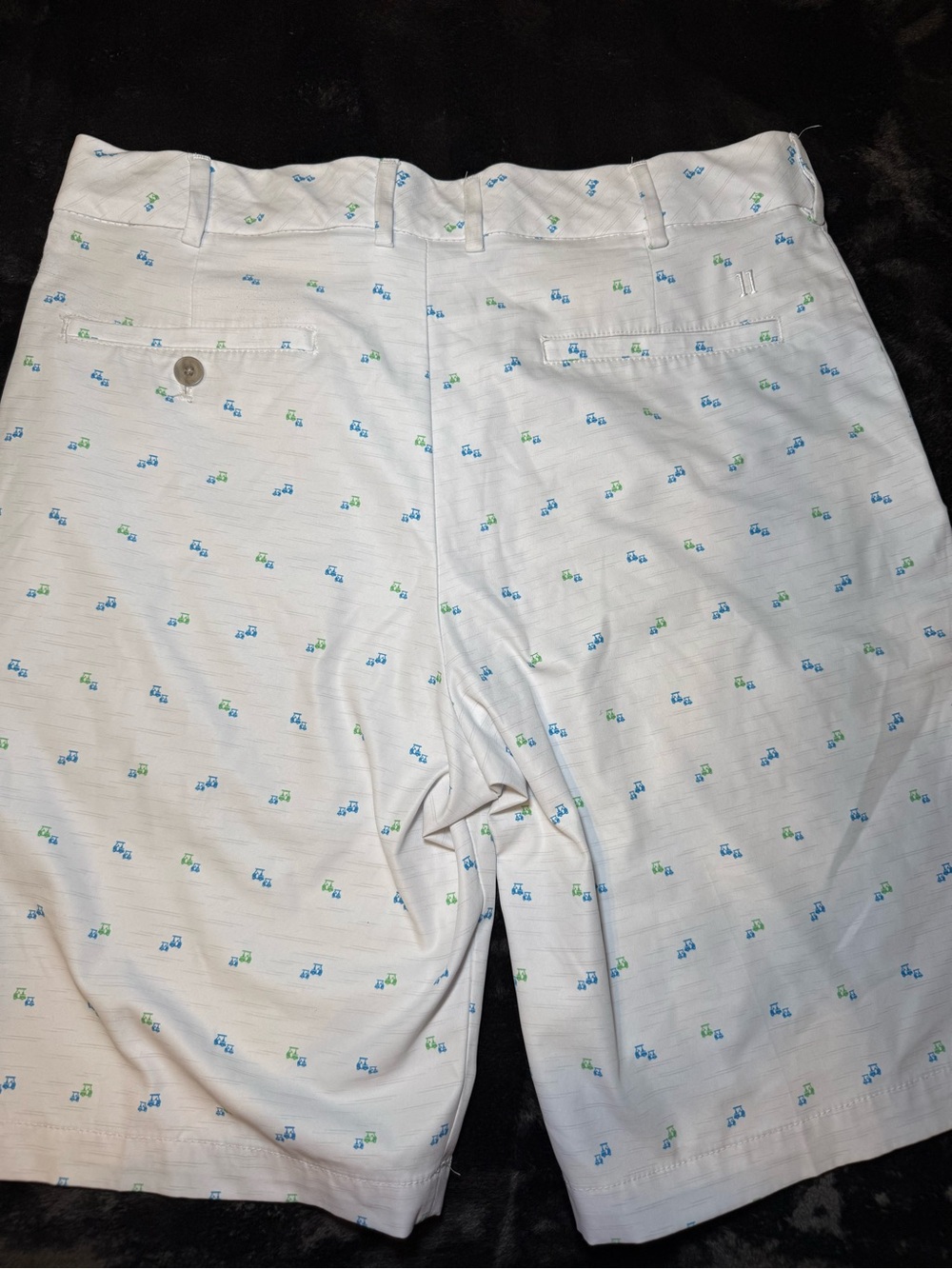 Walter Hagen White Golf Shorts with Blue & Green Mini golf carts size 34 - Picture 6 of 8